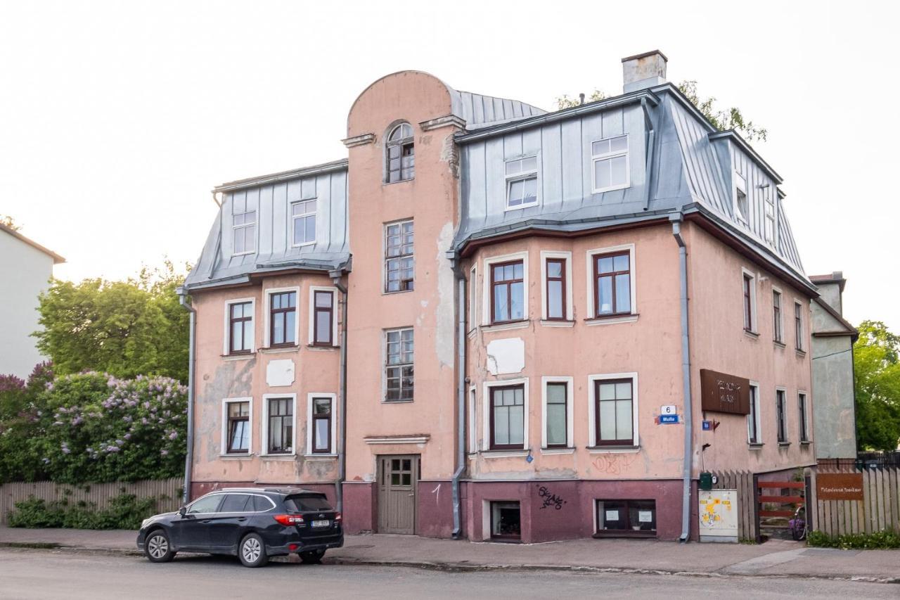 Artists Apartment Near Telliskivi Creative Centre Reval Exterior foto
